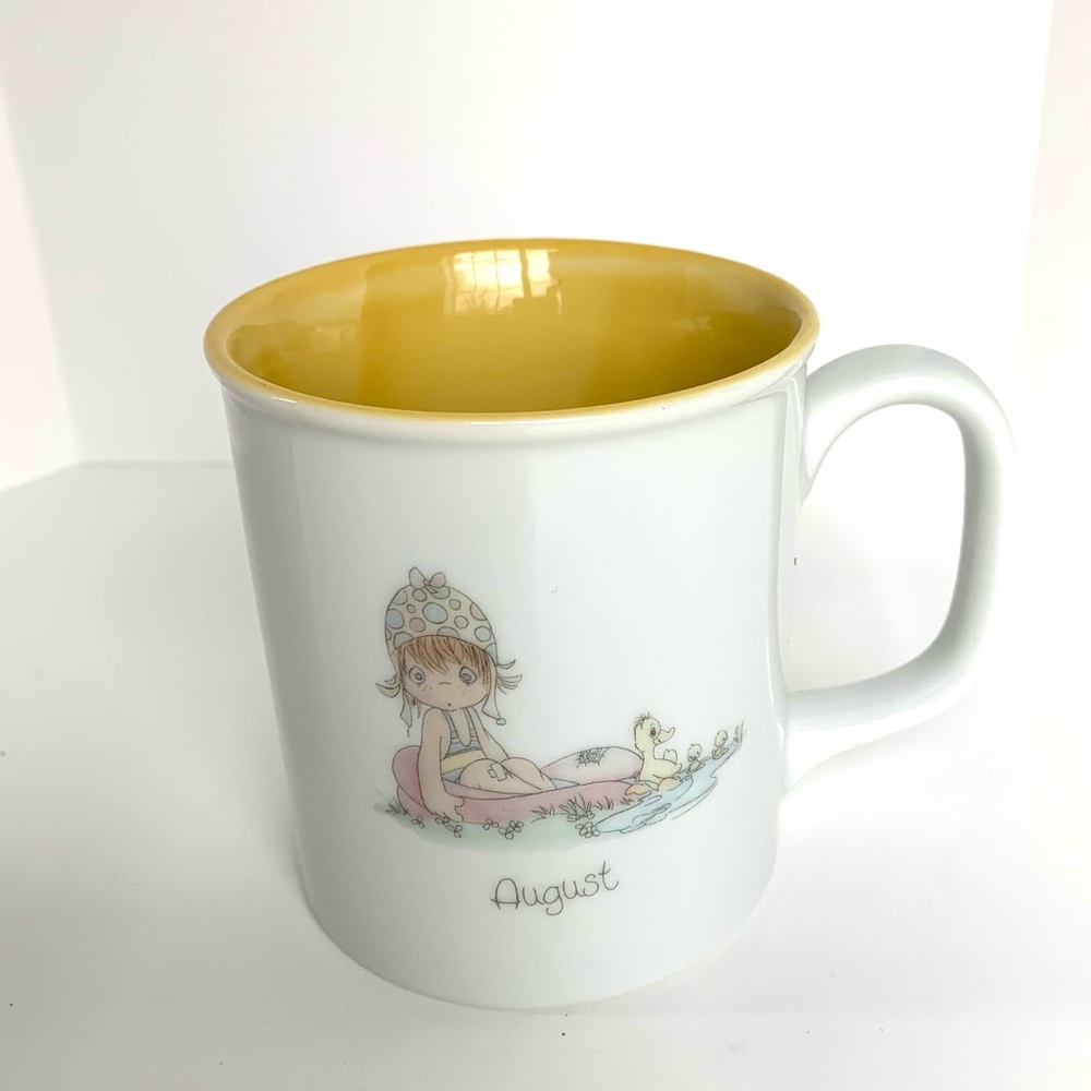Precious Moments August coffee cup